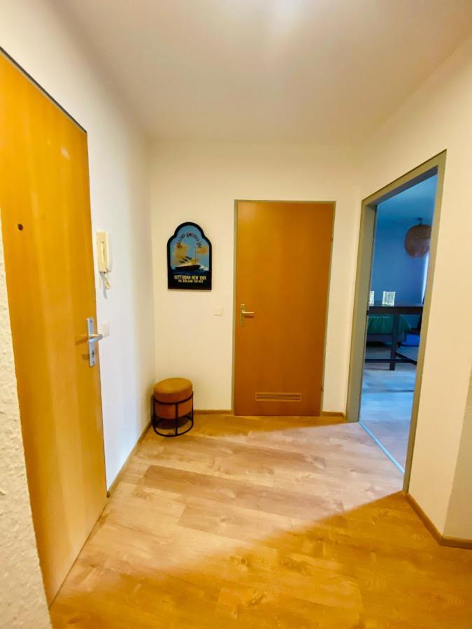 וינה Cozy & Charming City Apartment מראה חיצוני תמונה